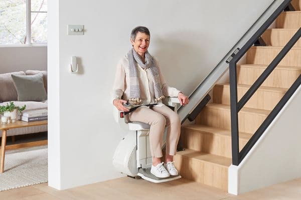 sta-straight-homeglide-woman